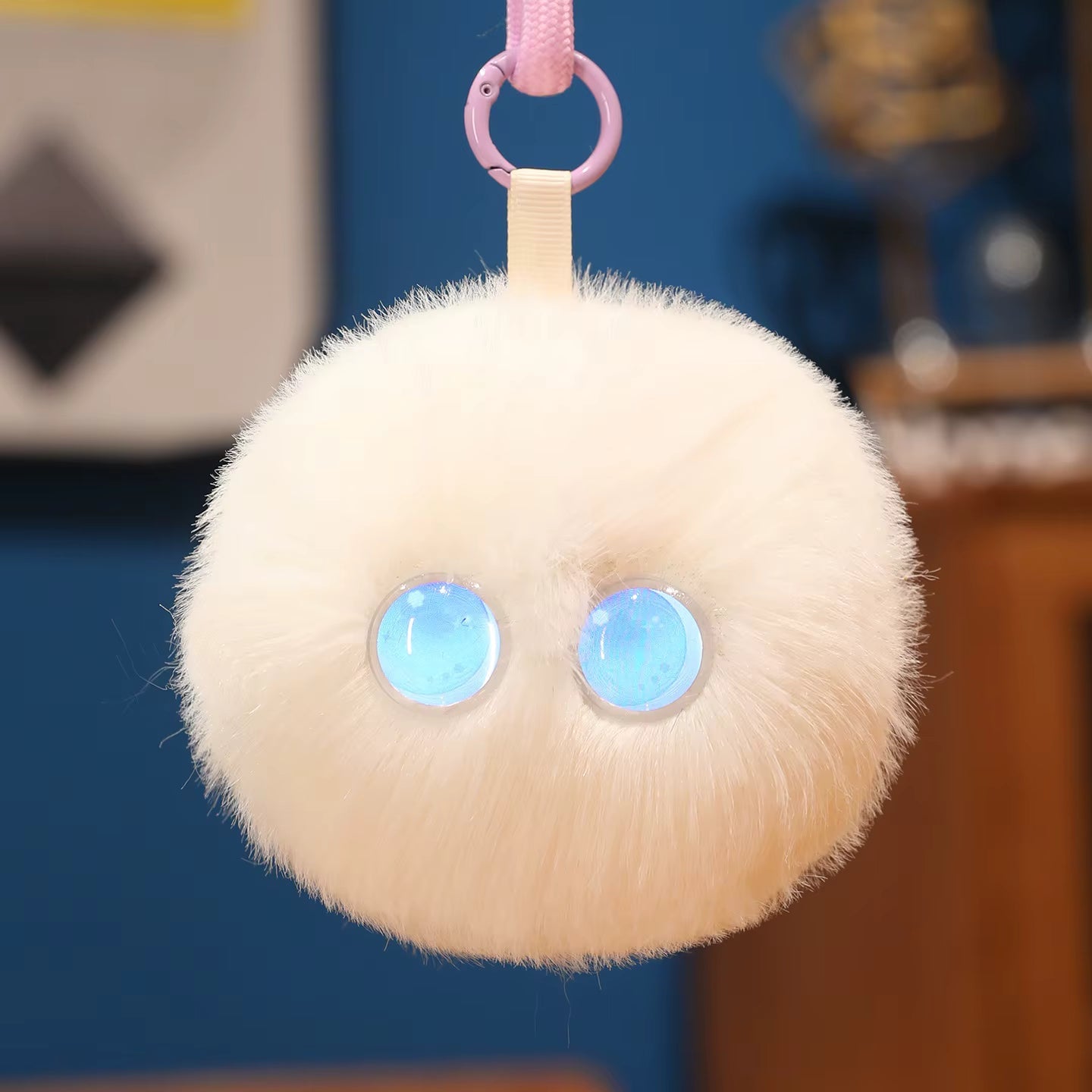 AI Plush Desk Partner